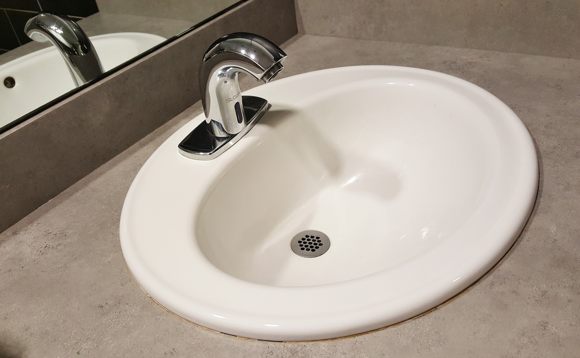 basin-1114991_1920.jpg