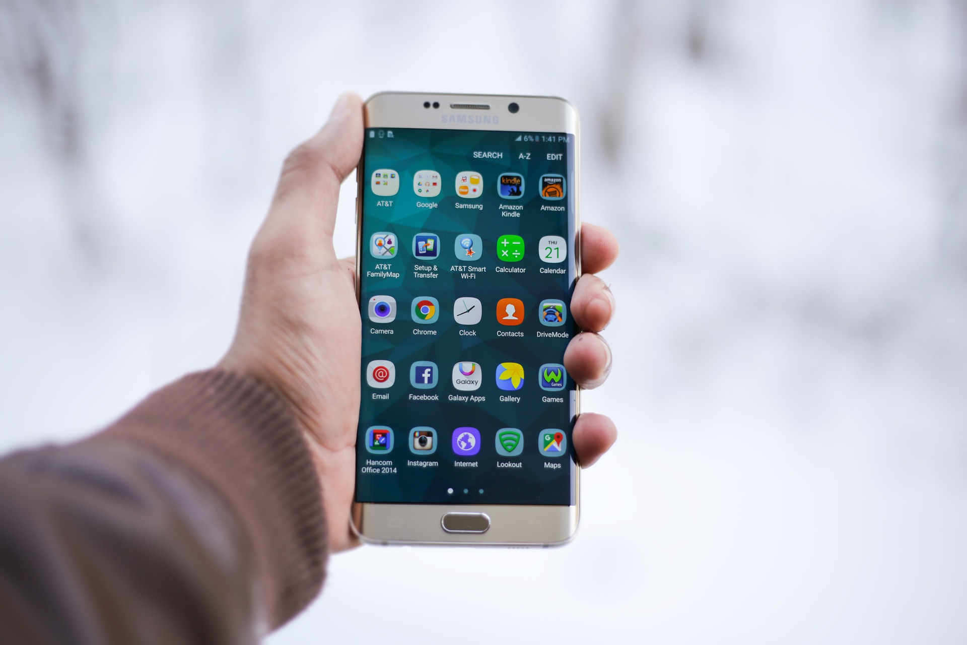 smartphone-1283938_1920.jpg